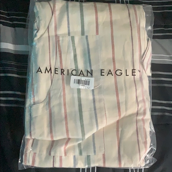 SOLD American Eagle V-Neck Jumpsuit - Picture 5 of 7